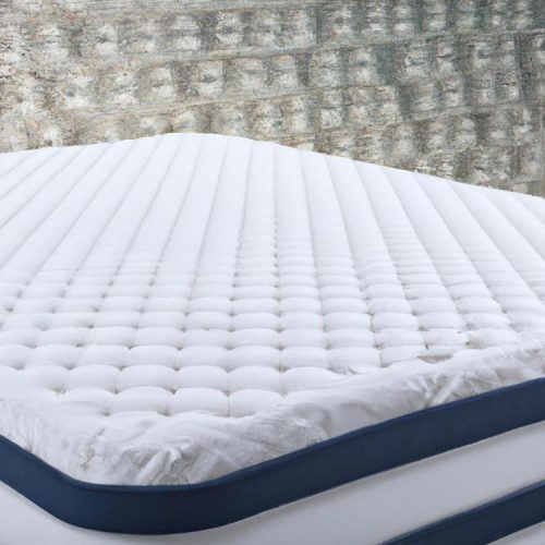 Jak skutecznie wyczyścić łóżko z moczu?